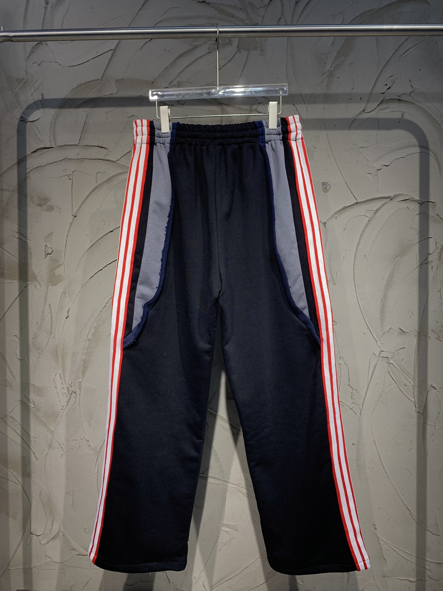 Balenciaga 발렌시아가 스트라이프 트랙 팬츠 바지 의류