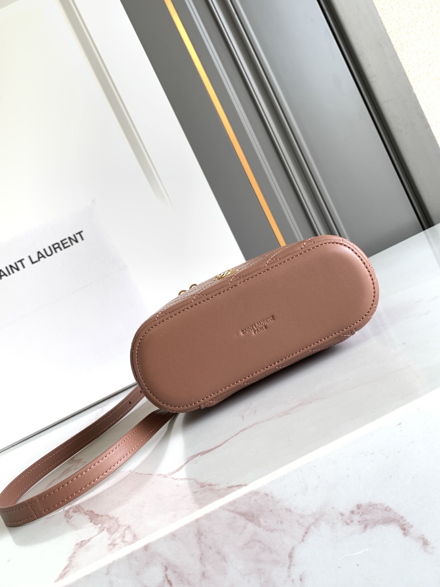 YSL GABY VANITY BAG 생로랑 미니 양가죽 크로스바디 가방