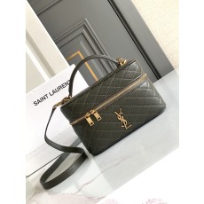 YSL GABY VANITY BAG 생로랑 미니 양가죽 크로스바디 가방