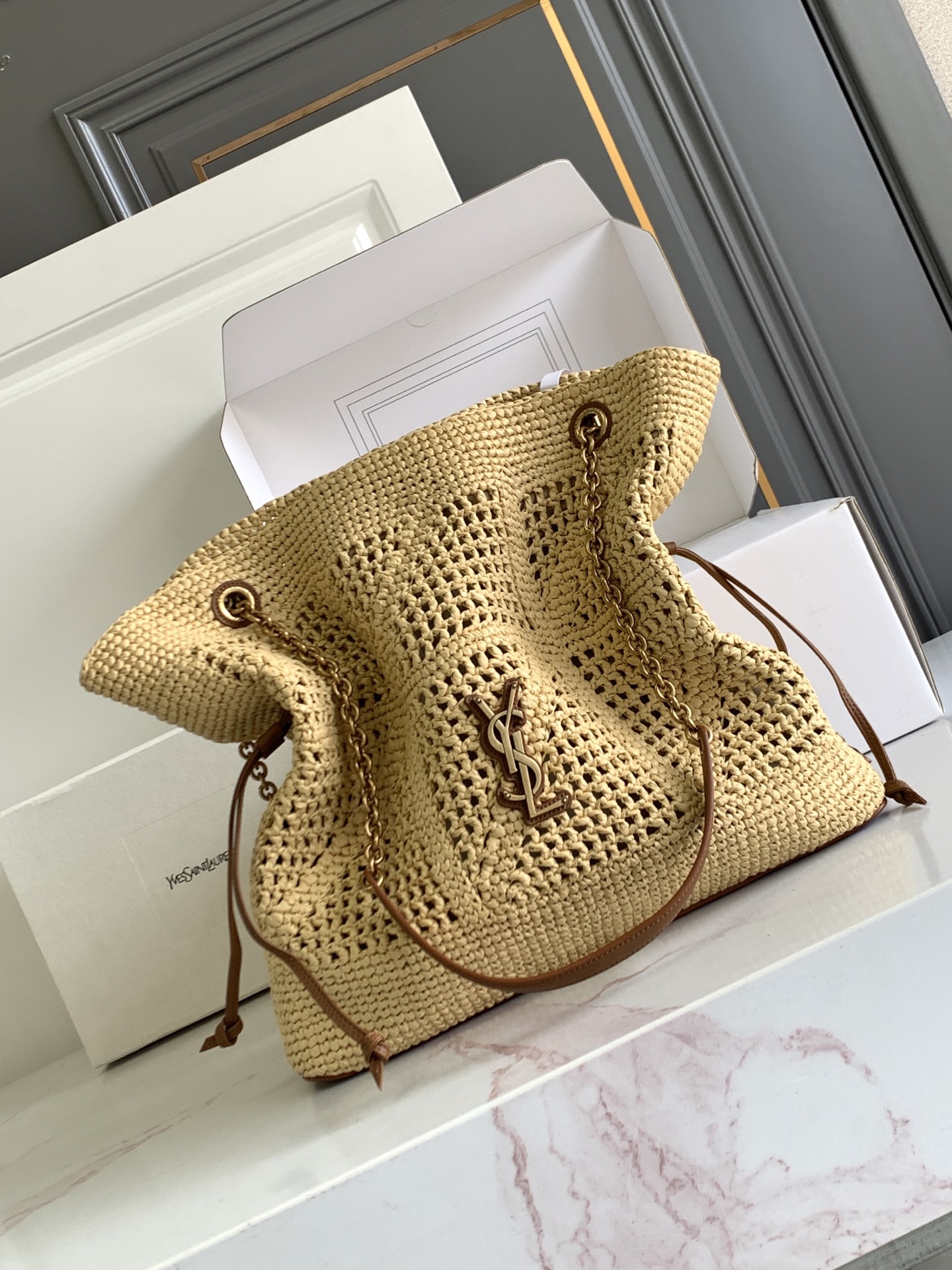 YSL JAMIE SHOPPING PP 생로랑 라피아 토트백 가방