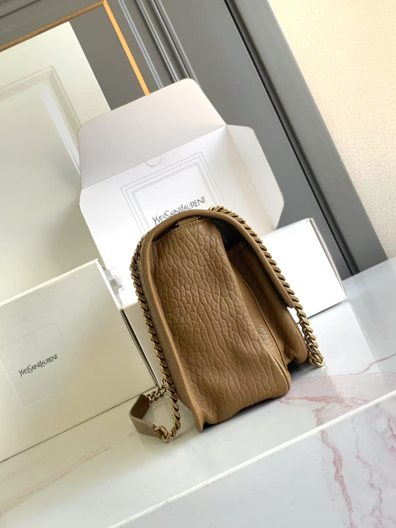 YSL NIKI 생로랑 미디엄 그레인 램스킨 백 가방