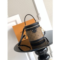 Louis Vuitton Cannes Nano LV 깐느 숄더백 가방