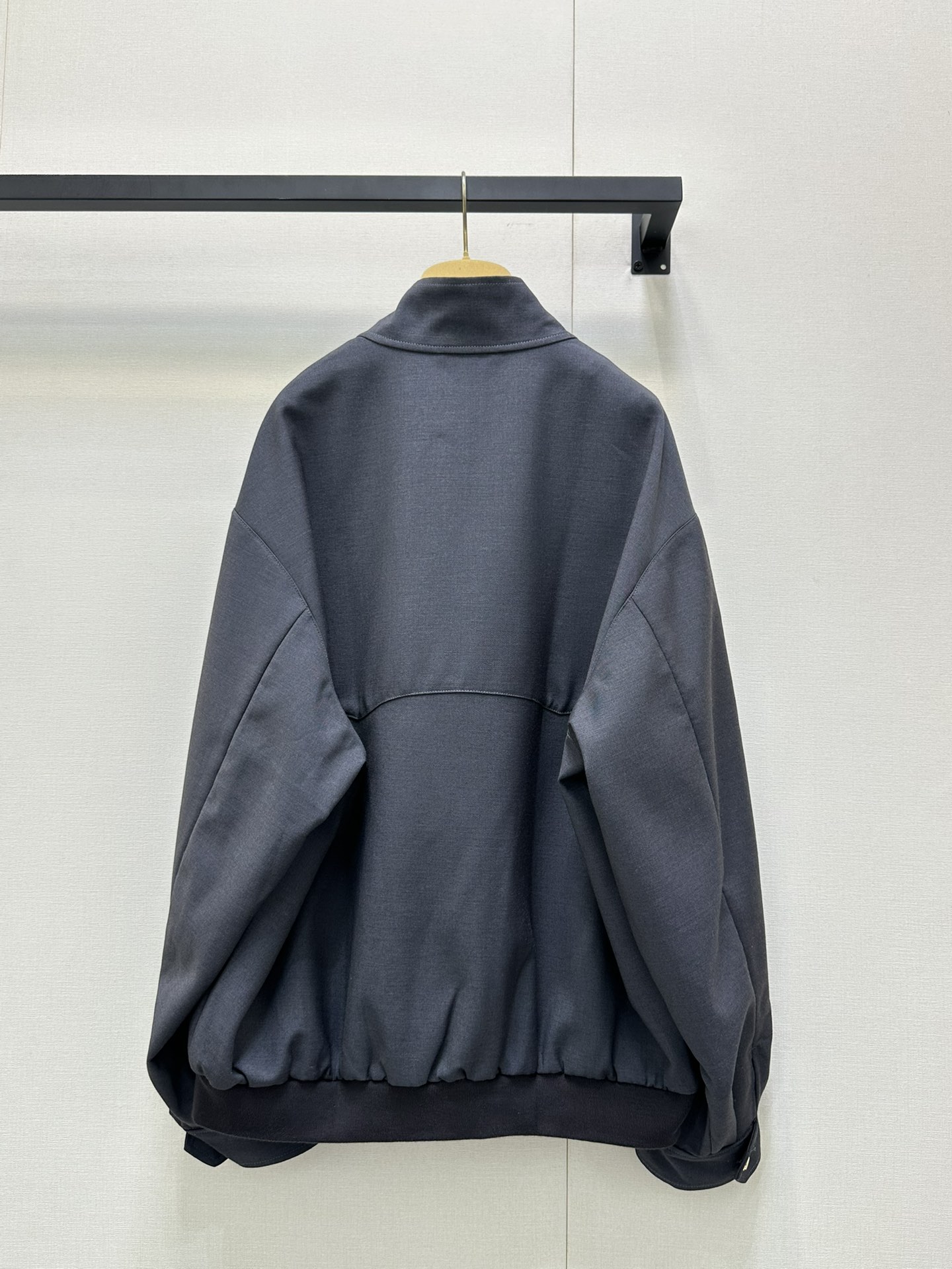 MiuMiu 미우미우 자수 로고 지퍼 자켓 재킷 의류