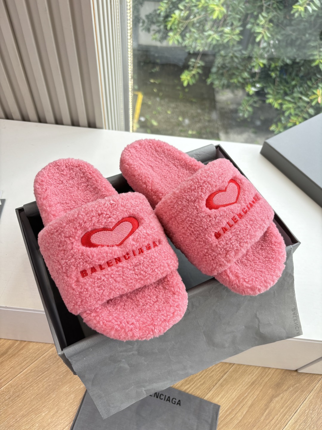 Balenciaga 발렌시아가 퍼 슬리퍼 신발