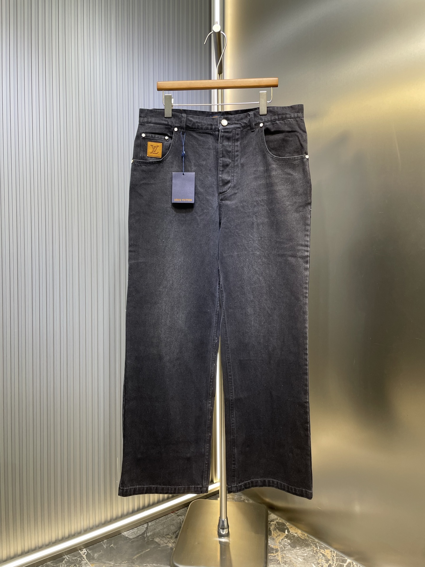 LV 루이비통 스케이트보드 스트레이트 진 청바지 팬츠 의류