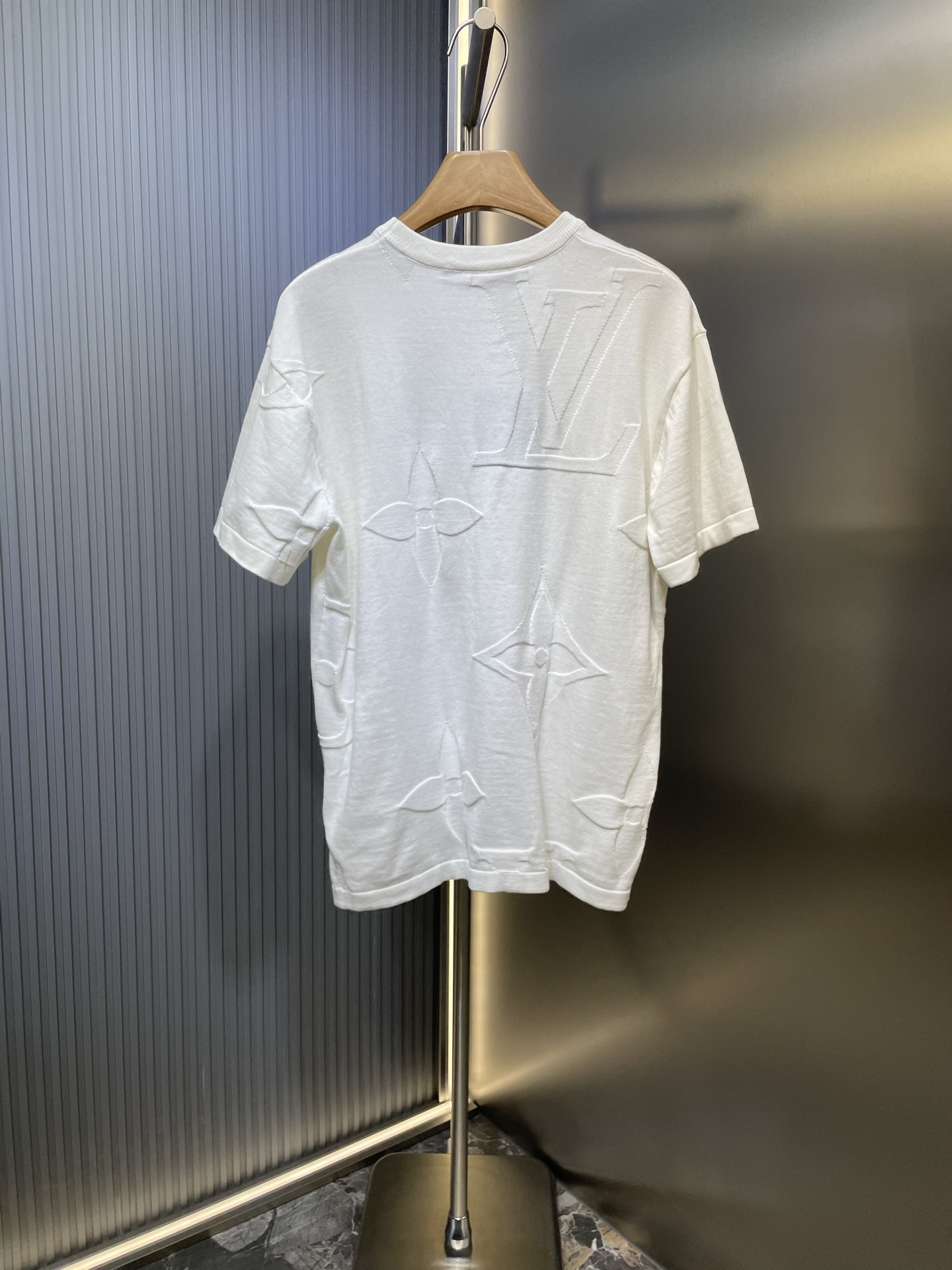 LOUIS VUITTON LV 루이비통 니트 반팔 티셔츠 의류