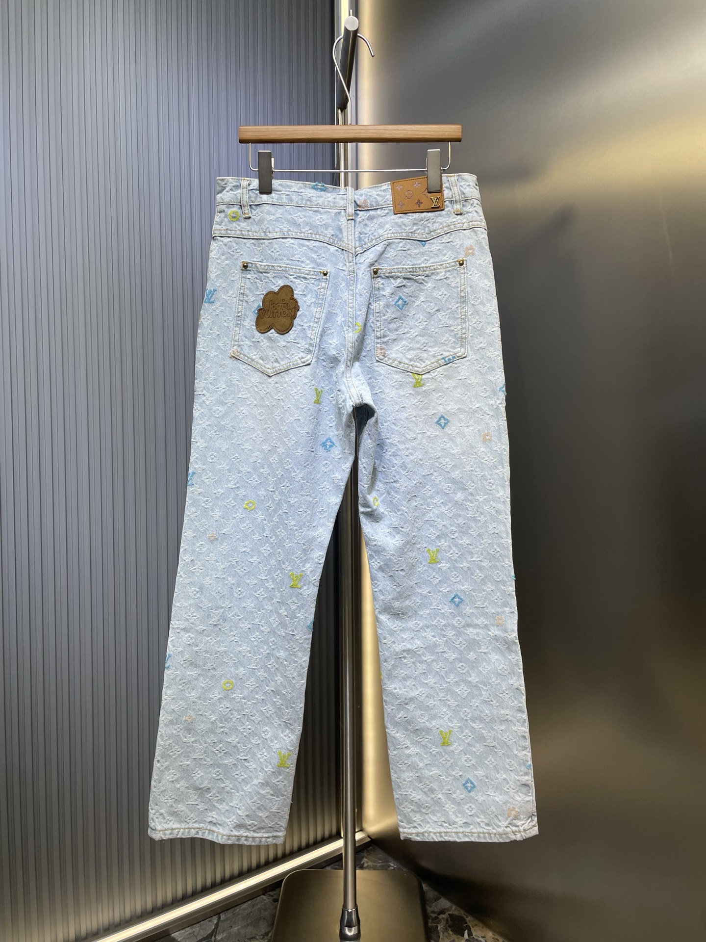 LV 루이비통 버튼 포켓 데님 팬츠 바지 의류