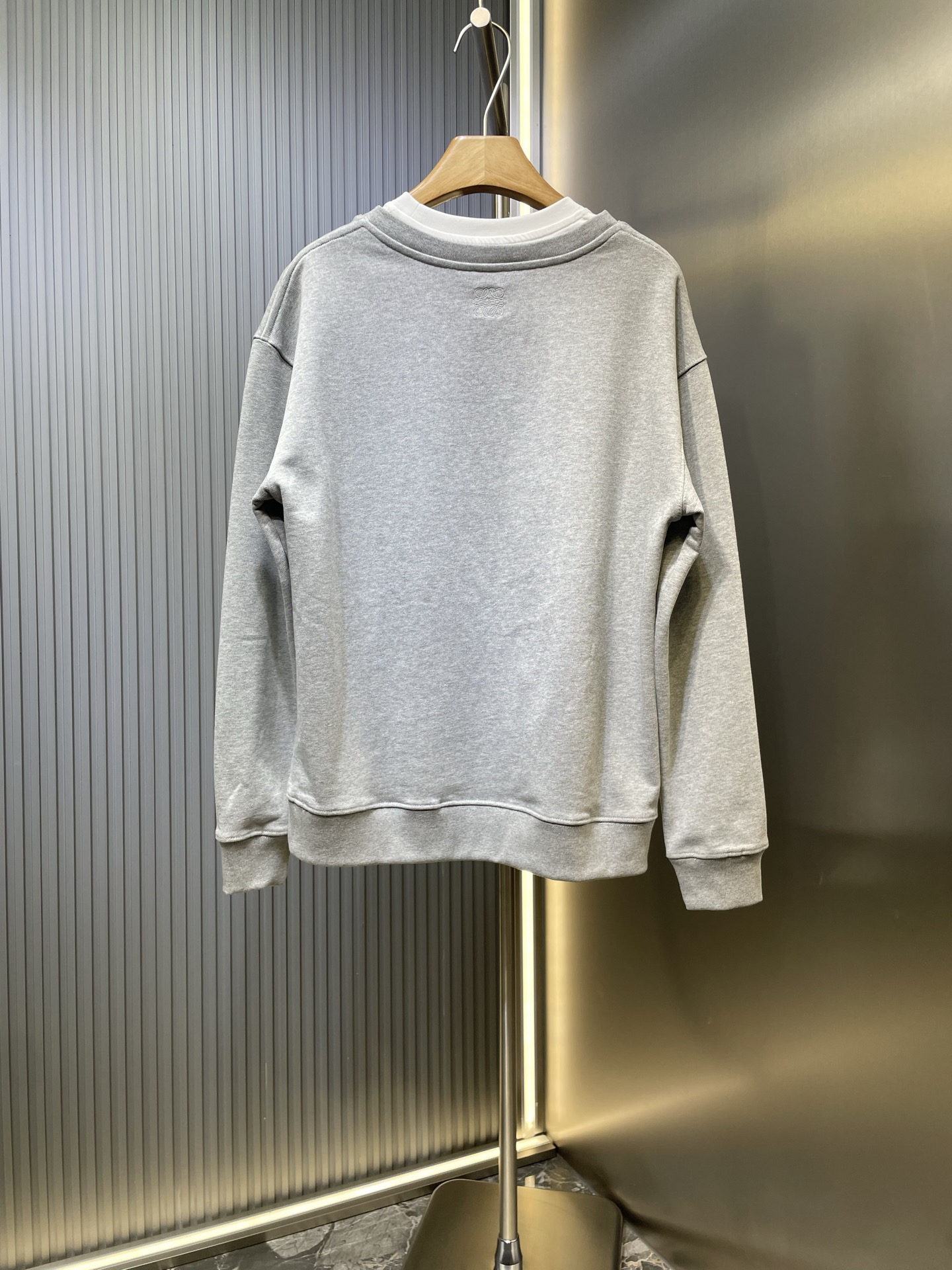 Loewe 로에베 레이어드 V넥 긴팔 스웨트 의류