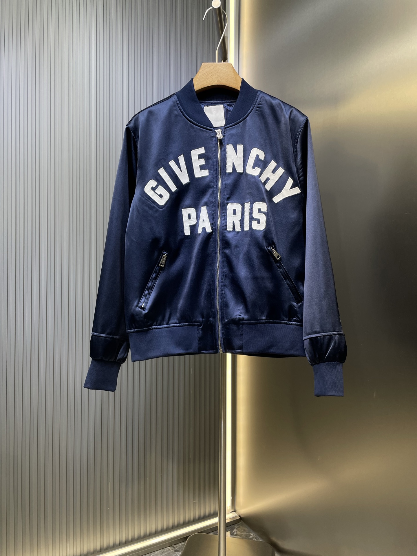 GIVENCHY 지방시 지퍼 집업 재킷 자켓 의류