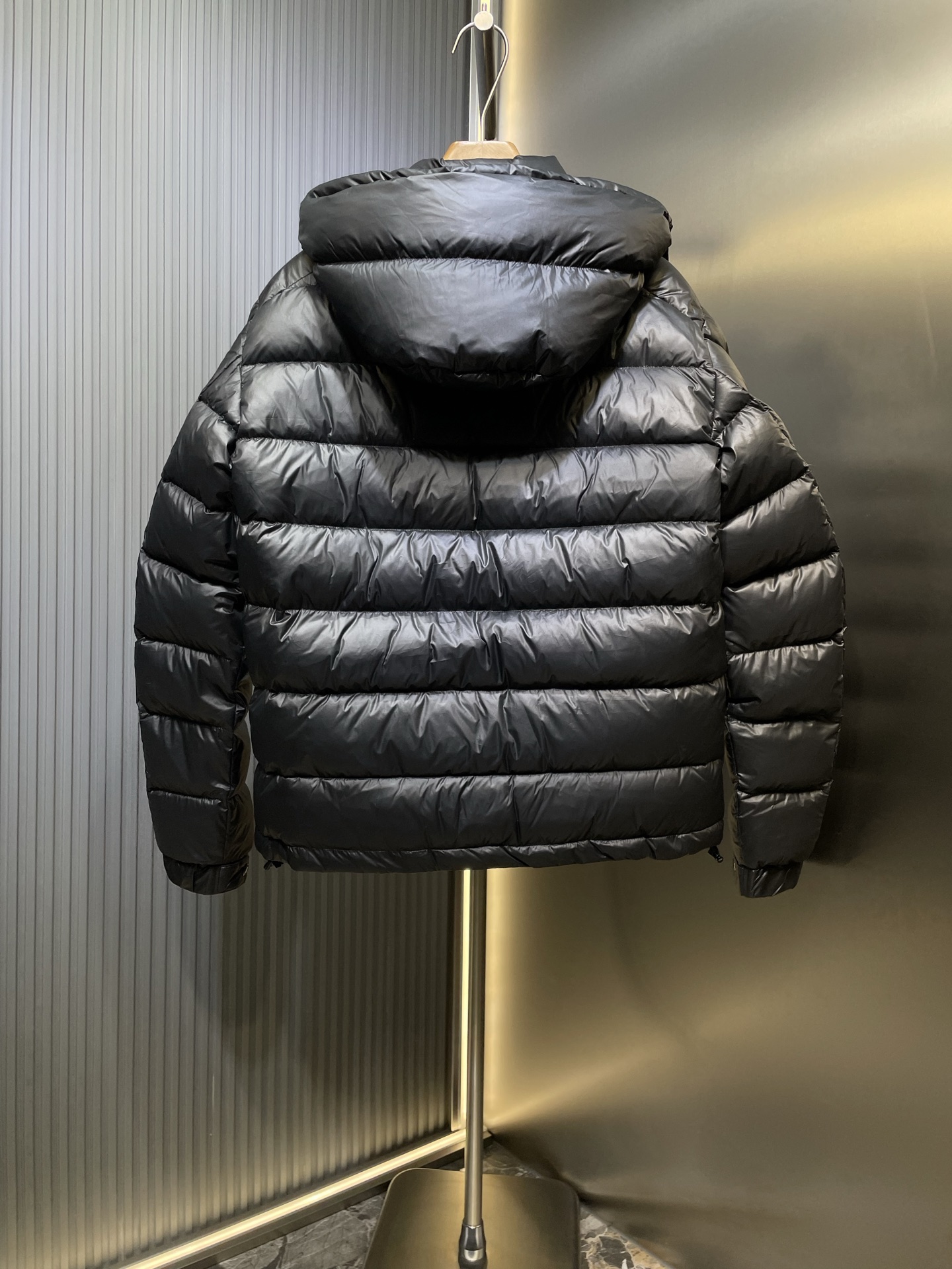 Moncler 몽클레어 몽클레르 배트맨 로고 패딩 다운 점퍼 자켓 의류