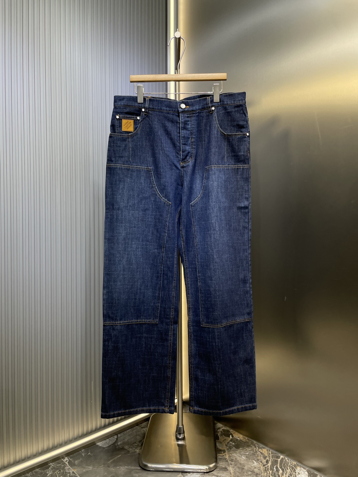 LOUIS VUITTON LV 루이비통 워시드 데님 팬츠 청바지 의류