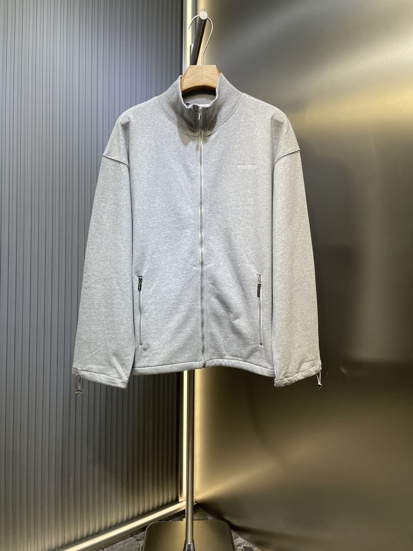 miumiu 미우미우 지퍼 집업 자수 자켓 재킷 의류