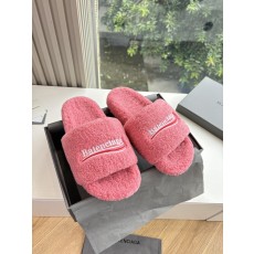 Balenciaga 발렌시아가 퍼 트래퍼 슬리퍼 신발