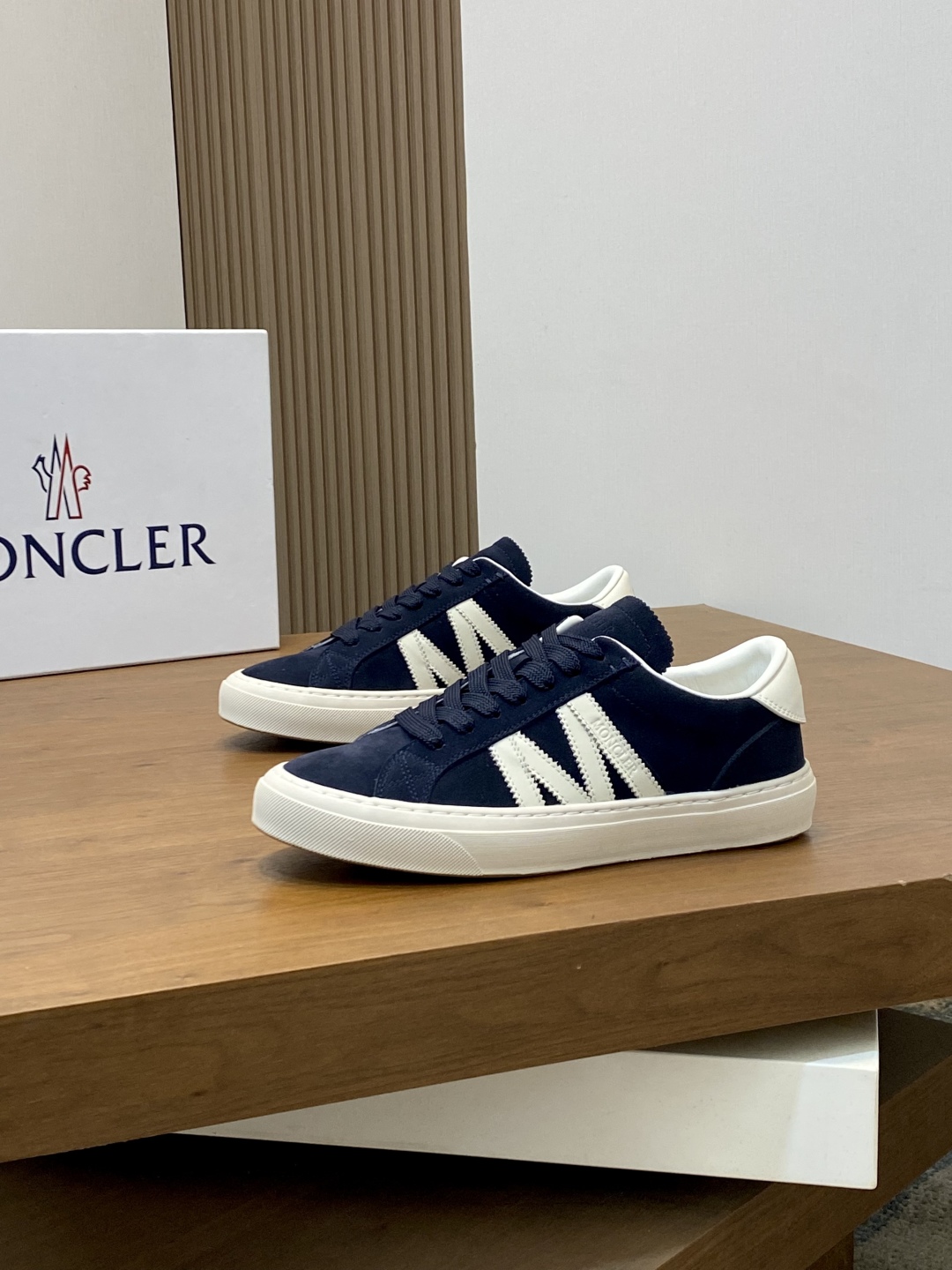 Moncler 몽클레어 몽클레르 남성 스니커즈 신발