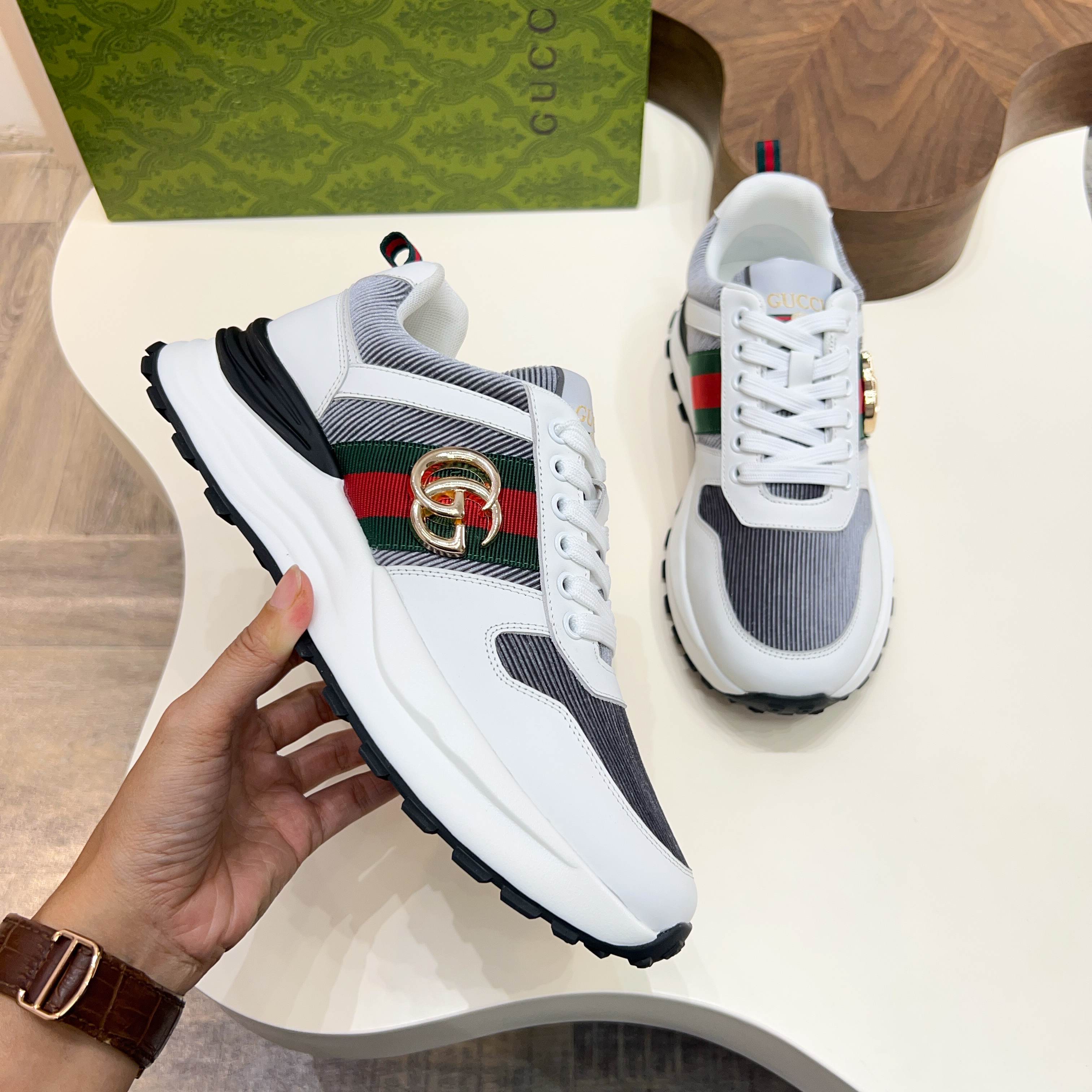 GUCCI 구찌 남성 스니커즈 신발