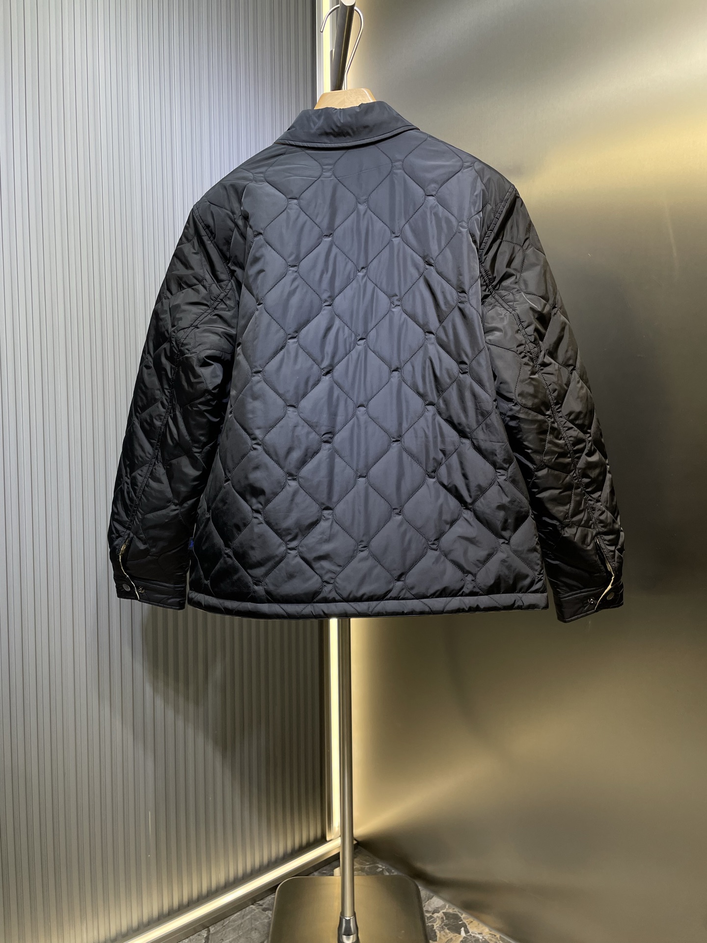 Burberry 버버리 격자 패턴 양면 재킷 자켓 의류