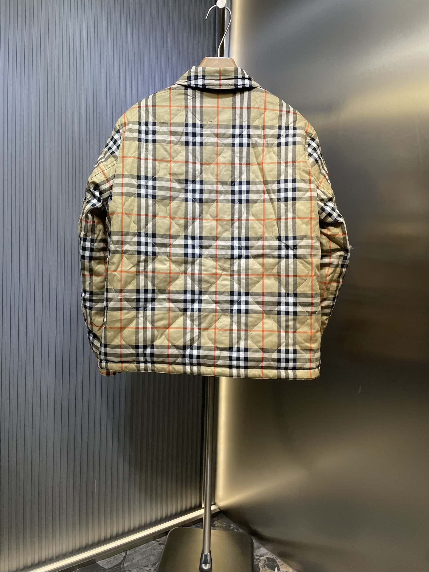 Burberry 버버리 격자 패턴 양면 재킷 자켓 의류