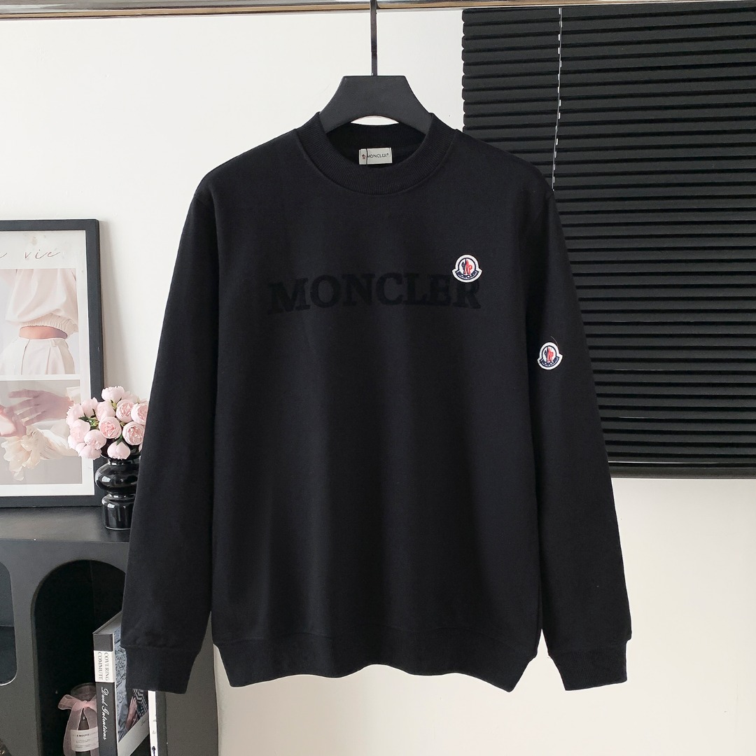 Moncler 몽클레르 몽클레어 플러시 레터링 라운드넥 맨투맨 티셔츠 의류