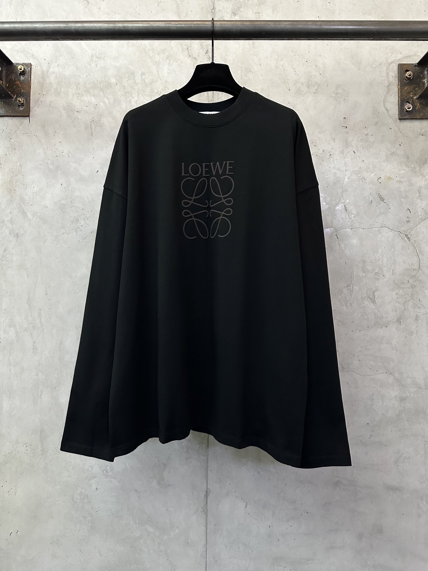LOEWE 로에베 3D 발포 로고 긴팔 티셔츠 의류