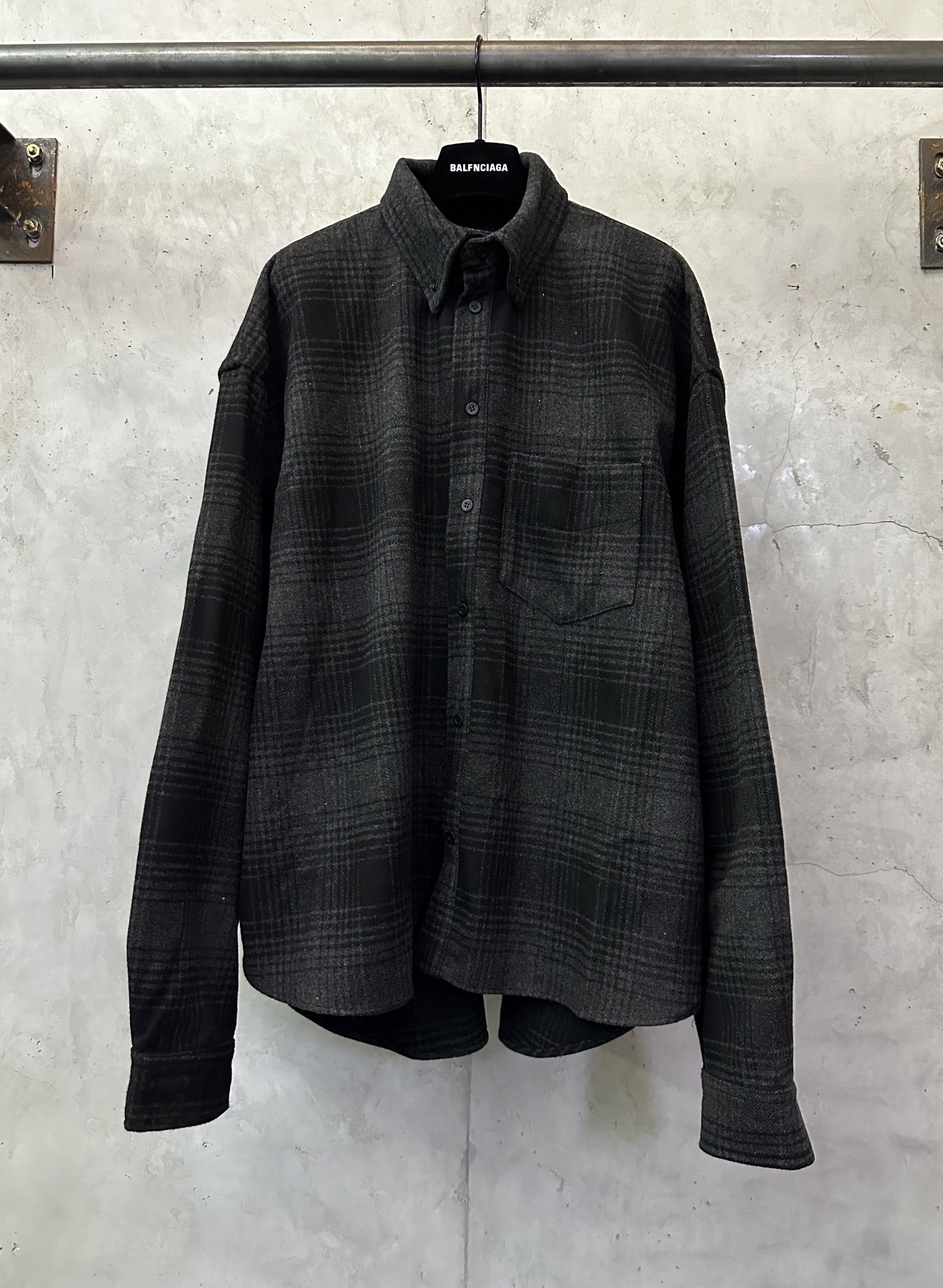 Balenciaga 발렌시아가 블랙 레터링 체크 울 셔츠 자켓 의류