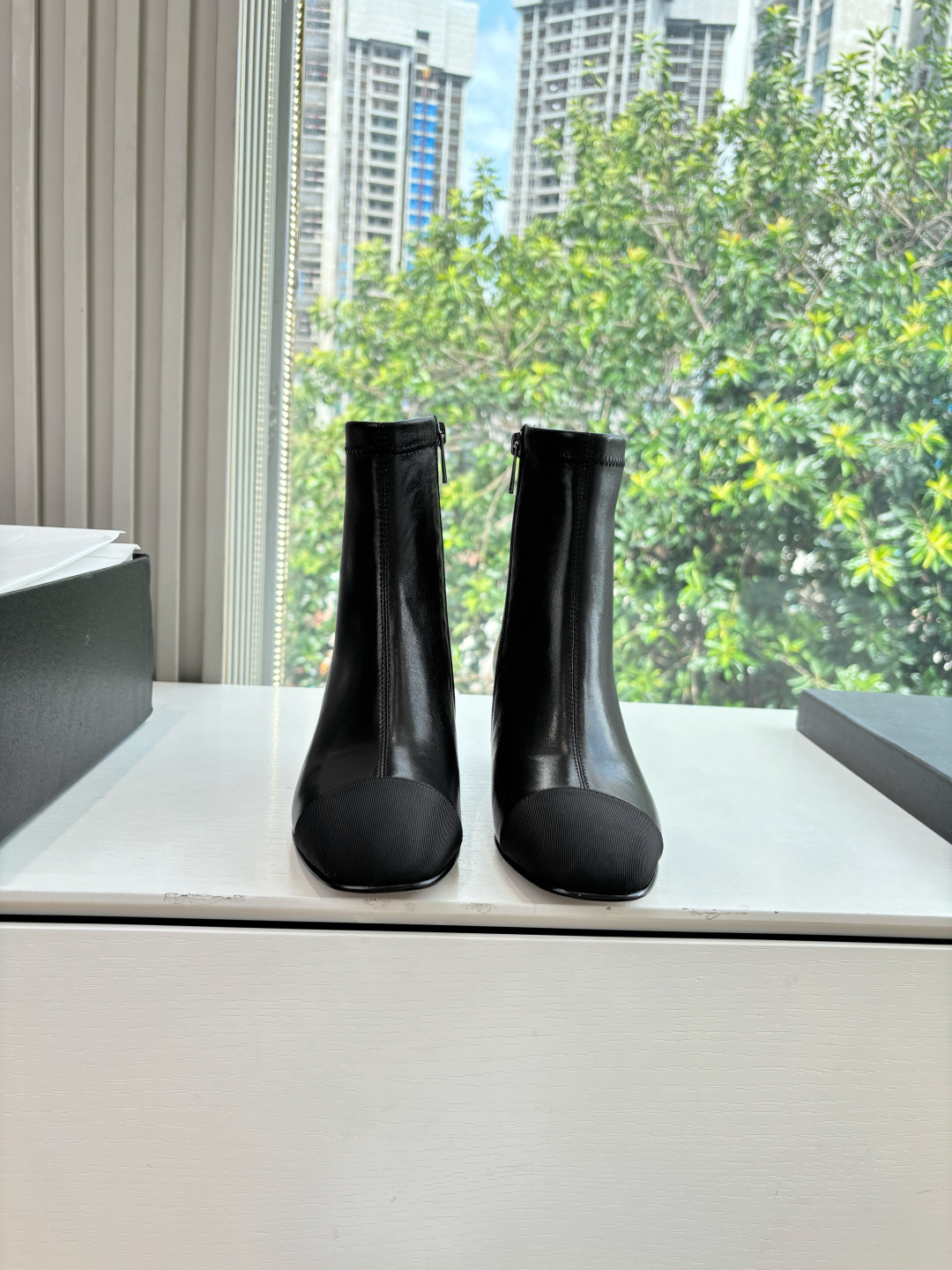 CHANEL 샤넬 첼시 부츠 / 라이더 부츠 / 마틴 부츠 신발