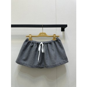 miumiu 미우미우 반스커트 치마 의류