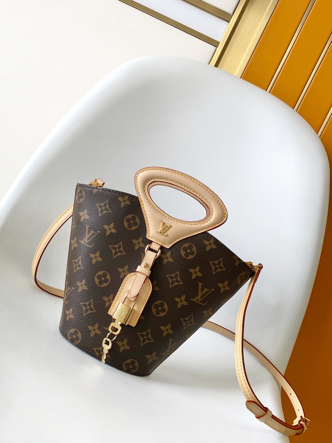 Louis Vuitton Rivage BB Handbag LV 루이비통 숄더백 가방