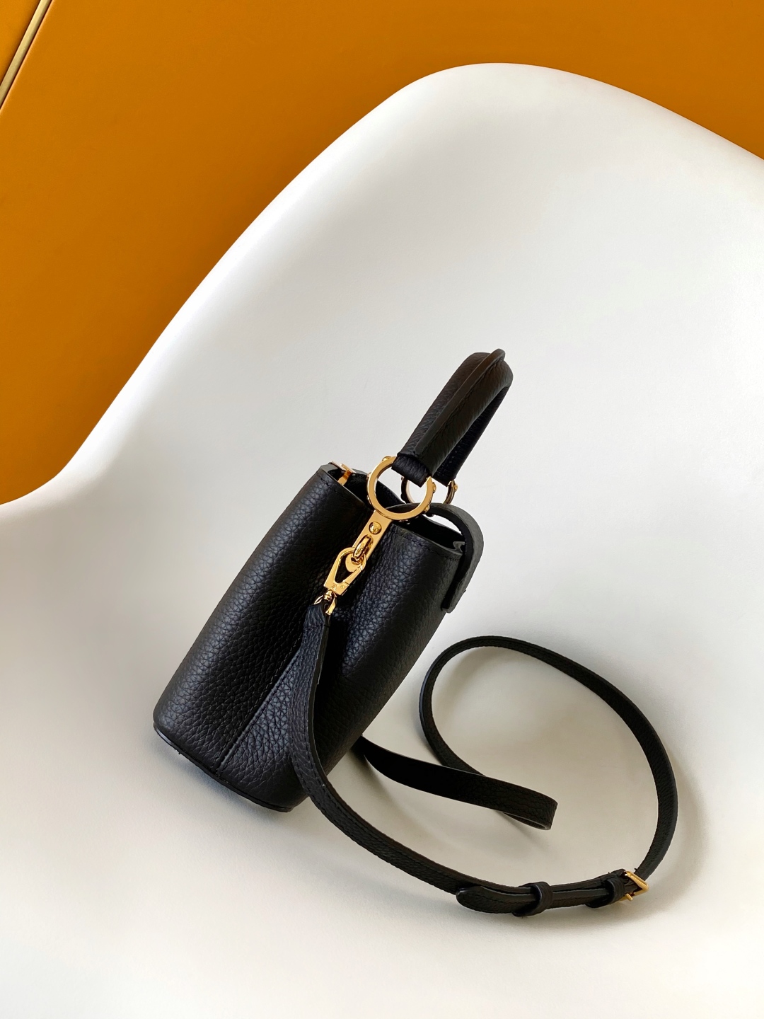 LV Capucines BB 루이비통 핸드백 토트백 숄더백 가방