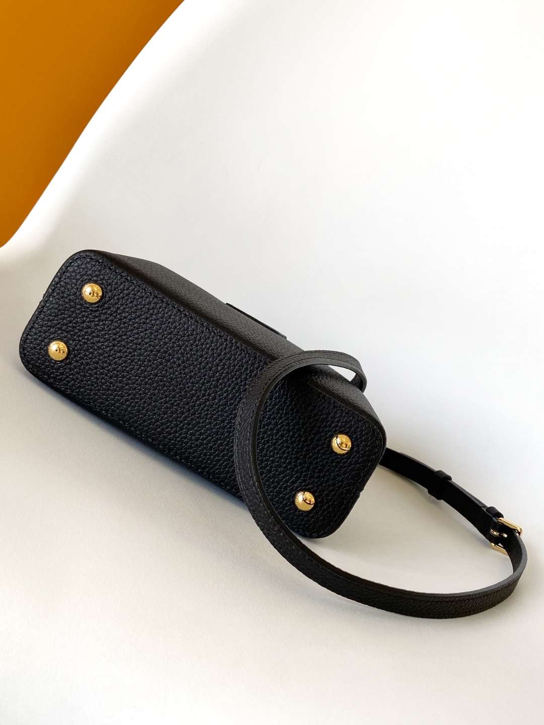 LV Capucines BB 루이비통 핸드백 토트백 숄더백 가방