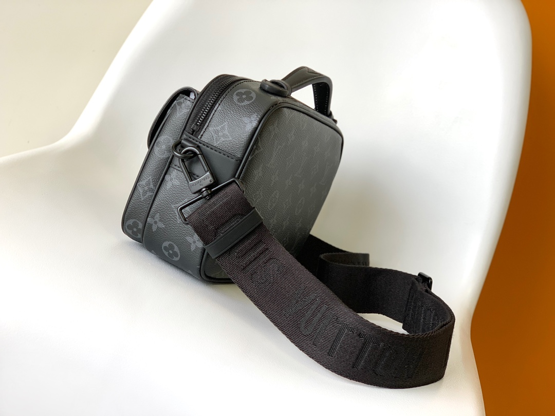 LV 루이비통 S Lock 메신저백 M46243 가방