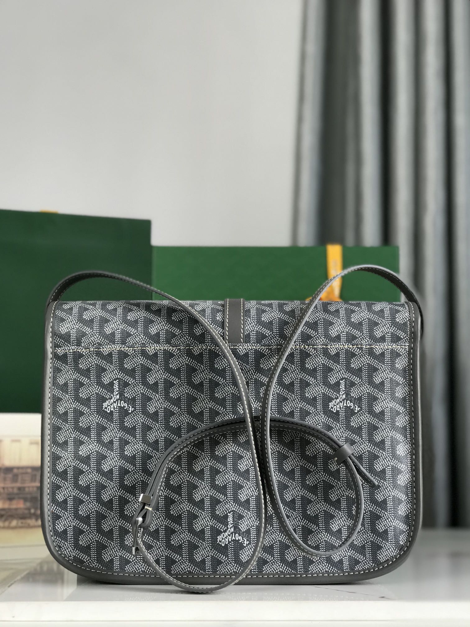 Goyard Belvedere II (벨베데르 2세대) MM 고야드 숄더백 크로스백 가방