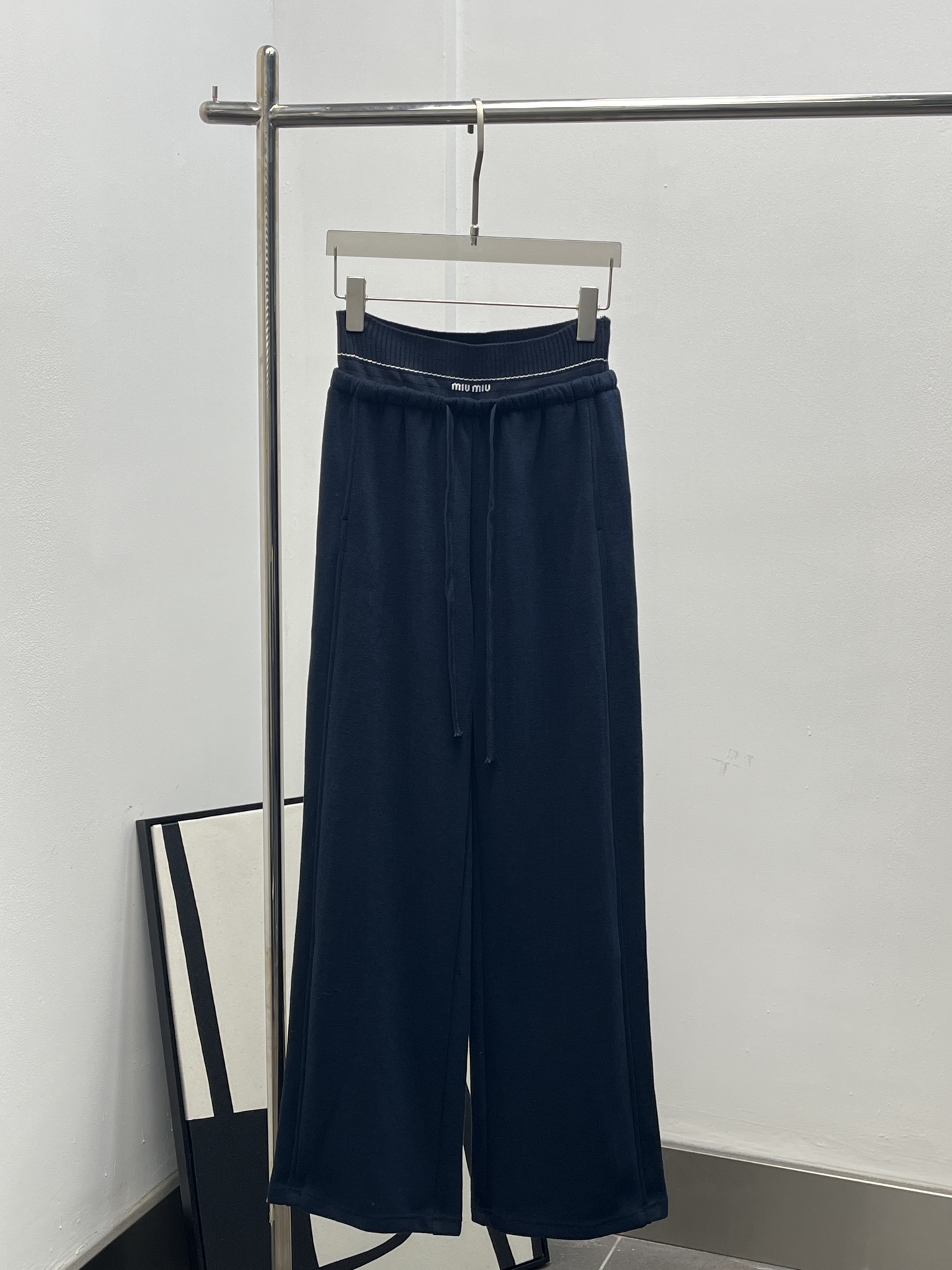 MiuMiu 미우미우 밴딩 조거 팬츠 바지 의류