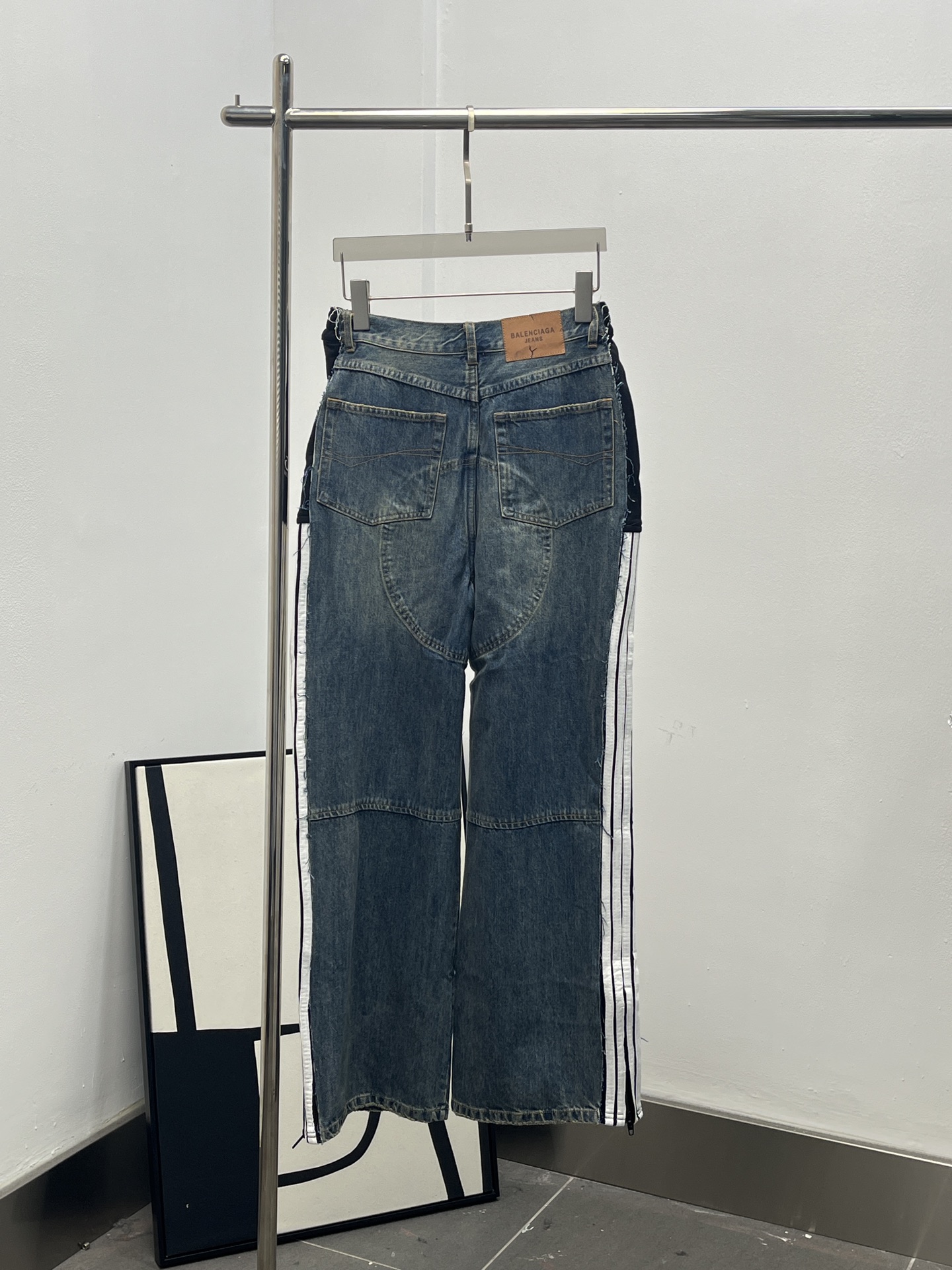 Balenciaga 발렌시아가 빈티지 워싱 와이드 데님 팬츠 바지 의류