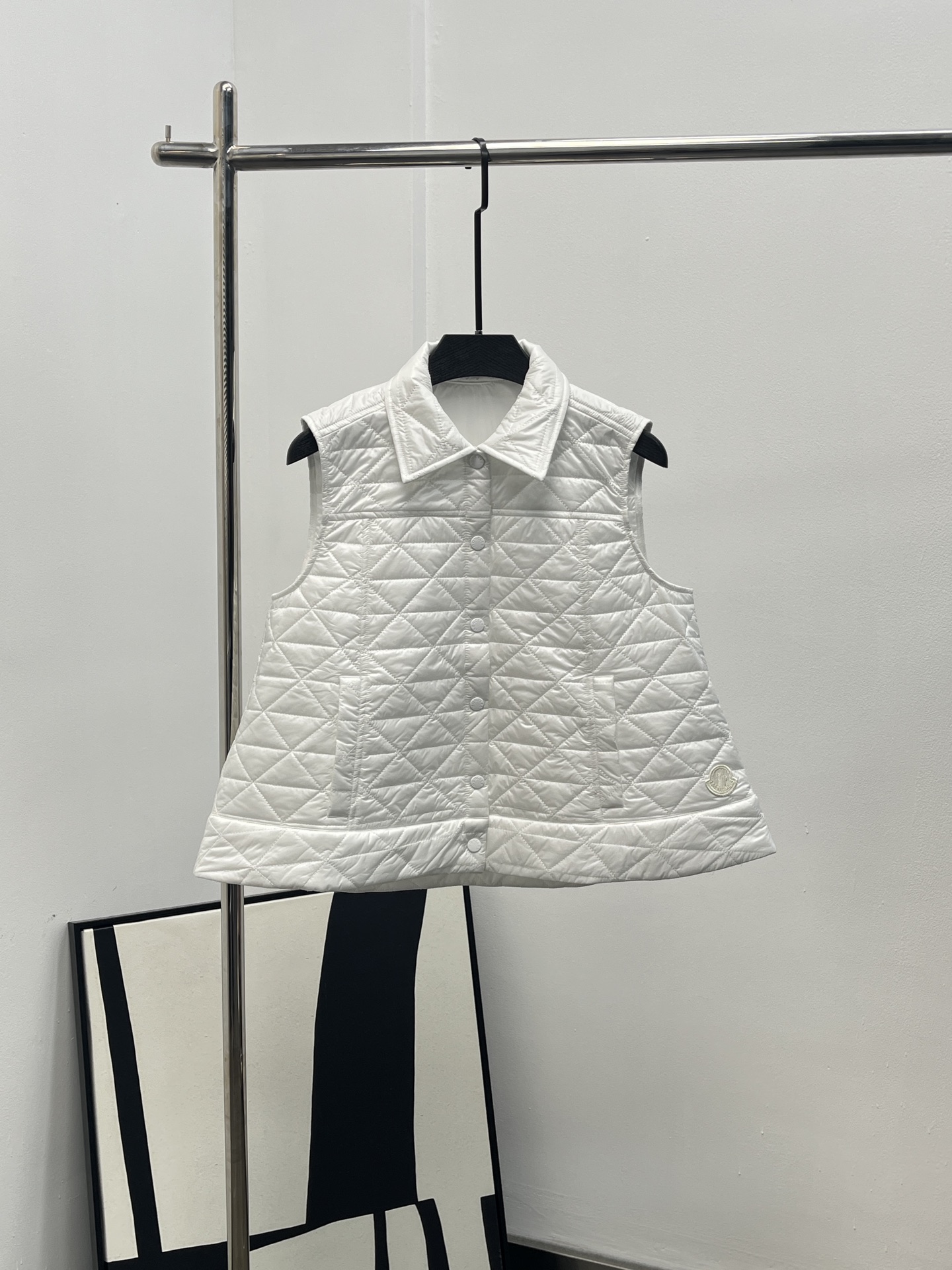 Moncler 몽클레어 몽클레르 A라인 체크 패턴 패딩 베스트 조끼 의류