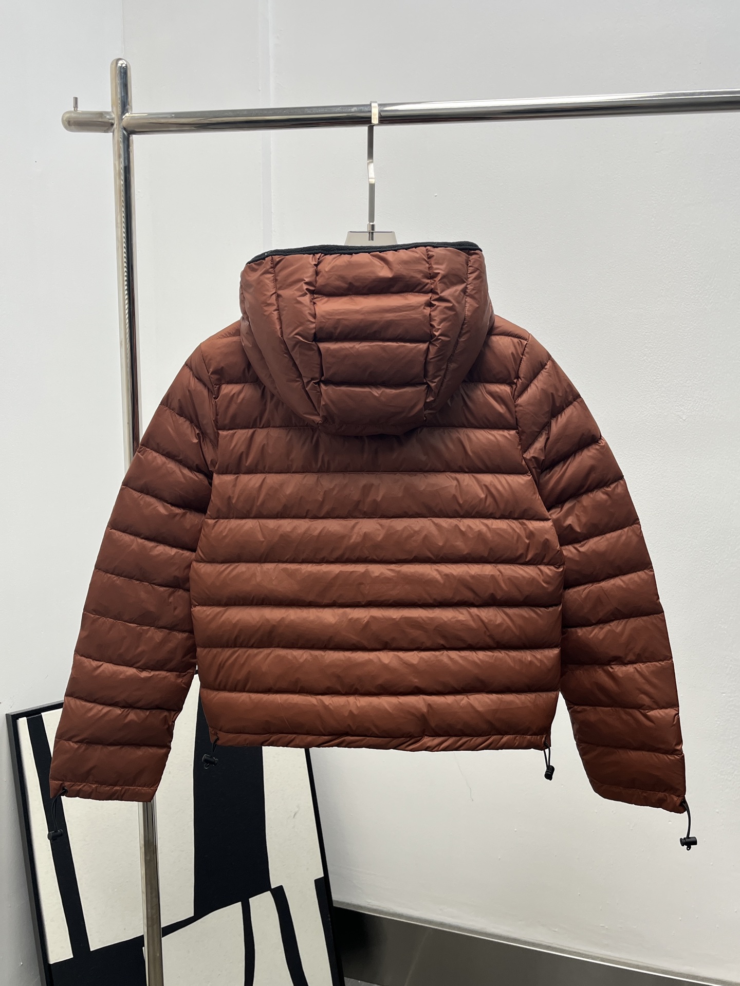 miumiu 미우미우 후드 패딩 점퍼 자켓 재킷 의류