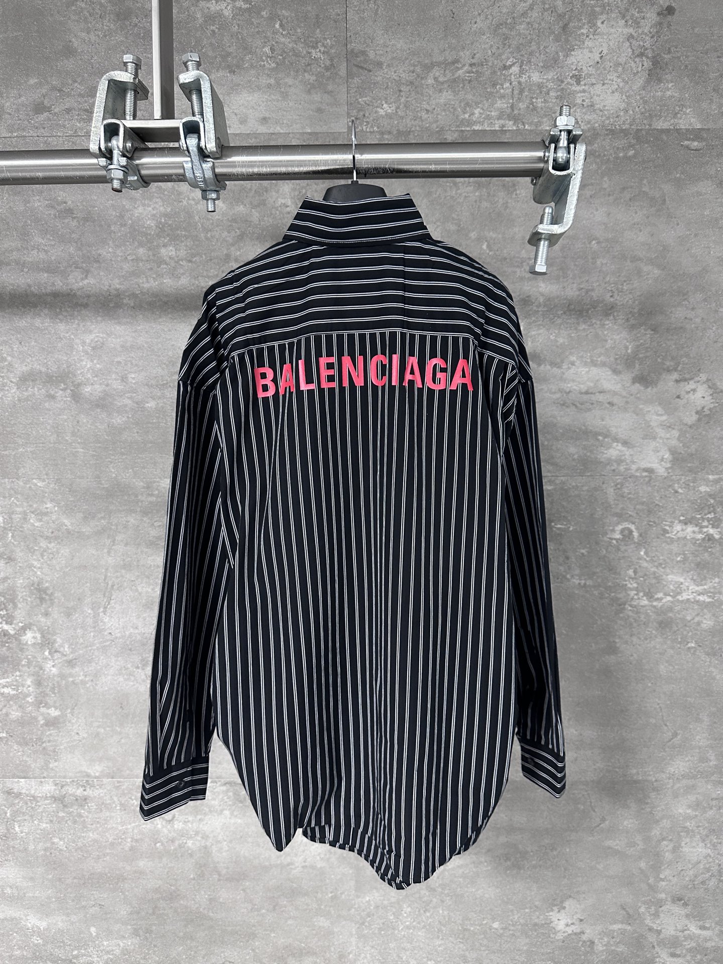 Balenciaga 발렌시아가 스트라이프 로고 셔츠 의류