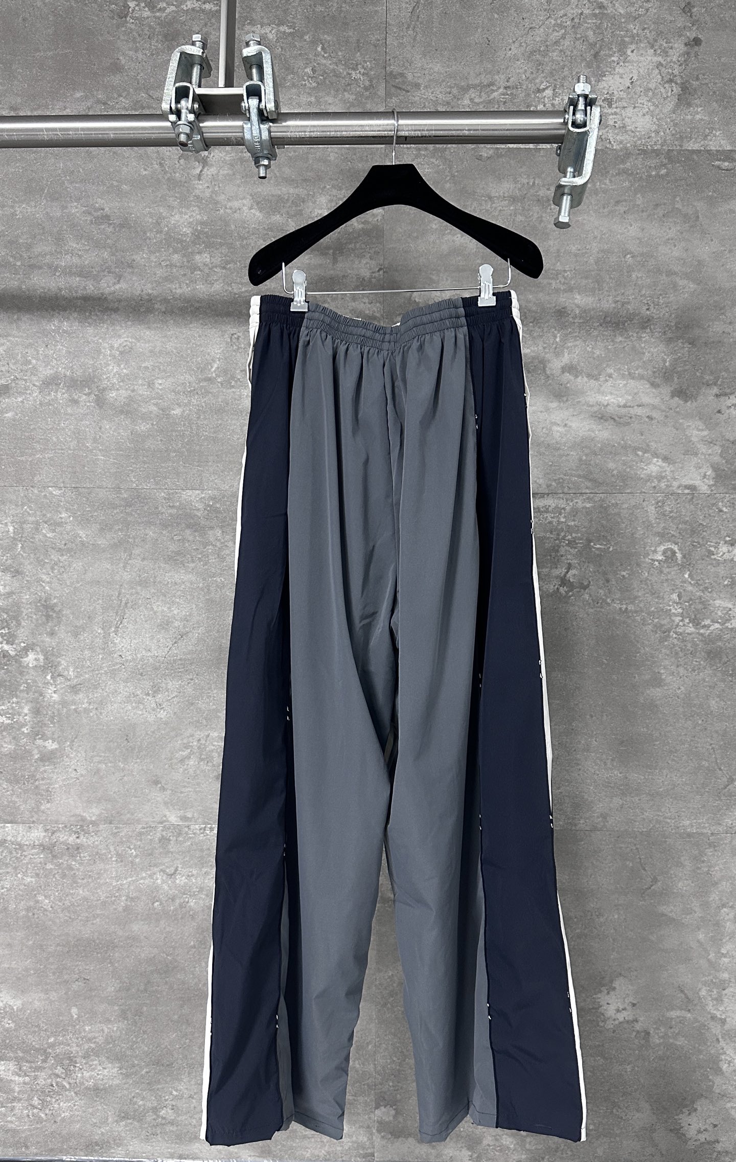 Balenciaga BLCG / 발렌시아가 로고 자수 배색 패치워크 팬츠 바지 의류