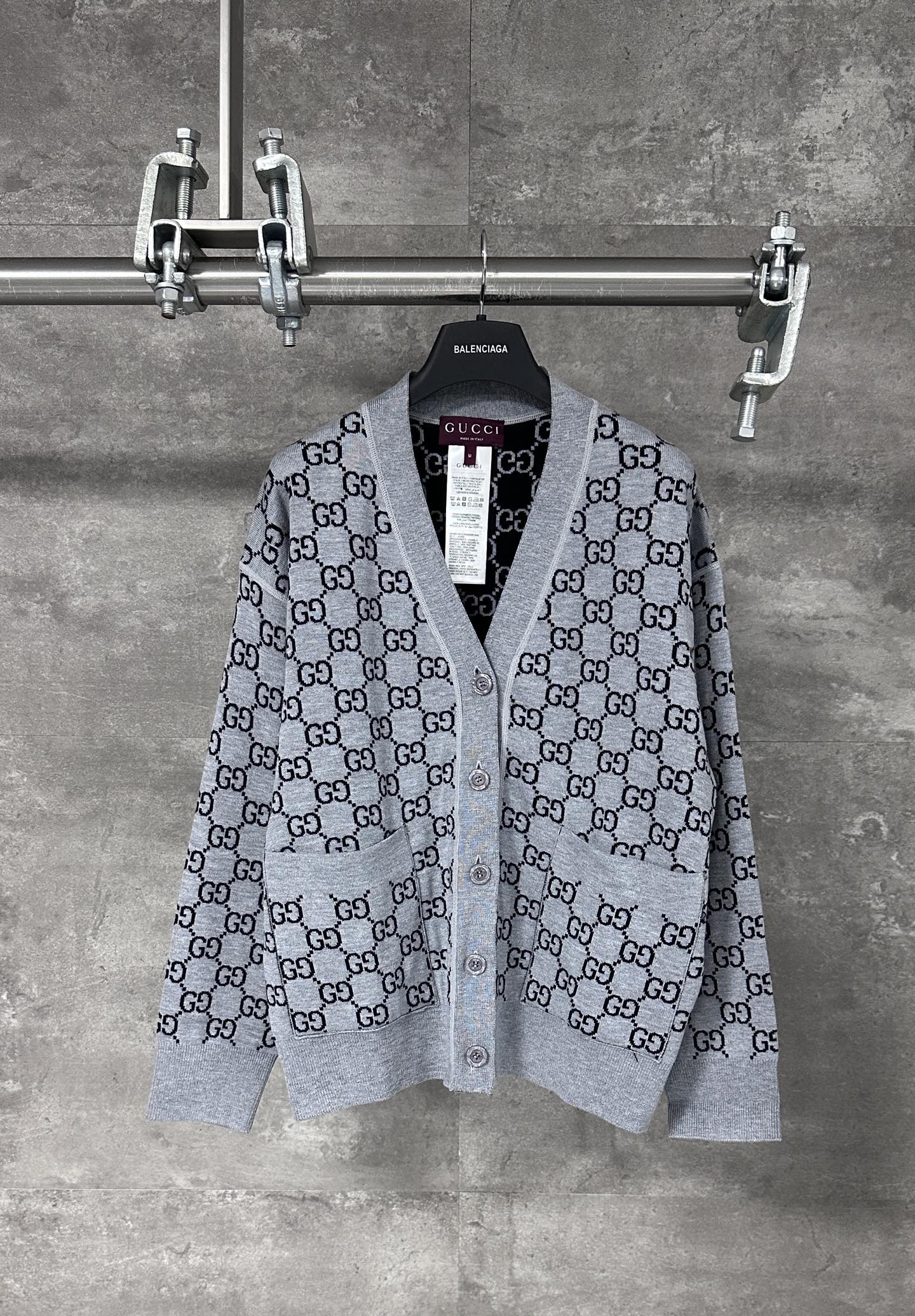 Gucci / 구찌 풀 프린트 순양모 GG 니트 가디건 자켓 의류