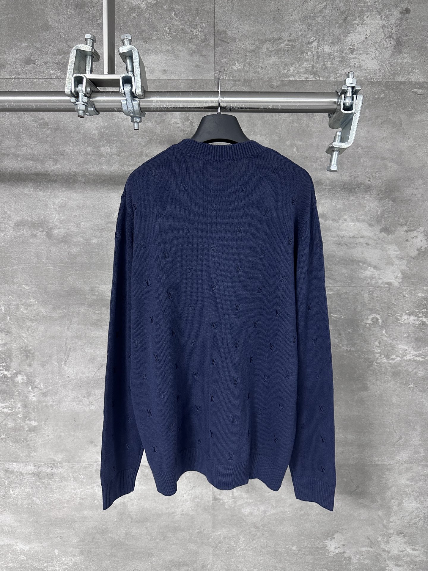 Louis Vuitton LV / 루이비통 로고 풀자수 네이비 라운드 니트 의류
