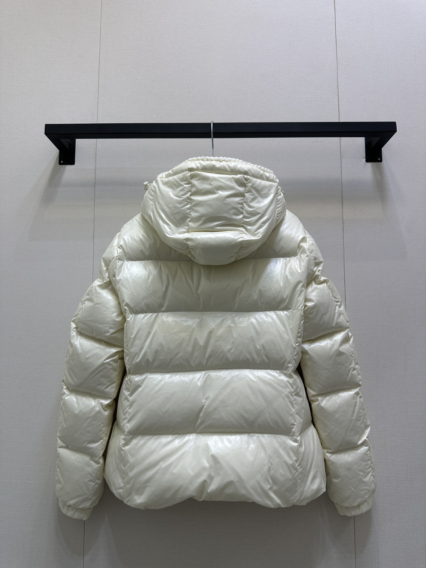 Moncler 몽클레어 몽클레르 탈착식 후드 구스다운 패딩 점퍼 자켓 의류