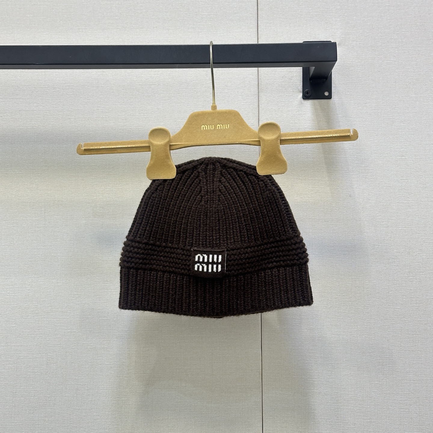 MiuMiu 미우미우 울 니트 비니 모자