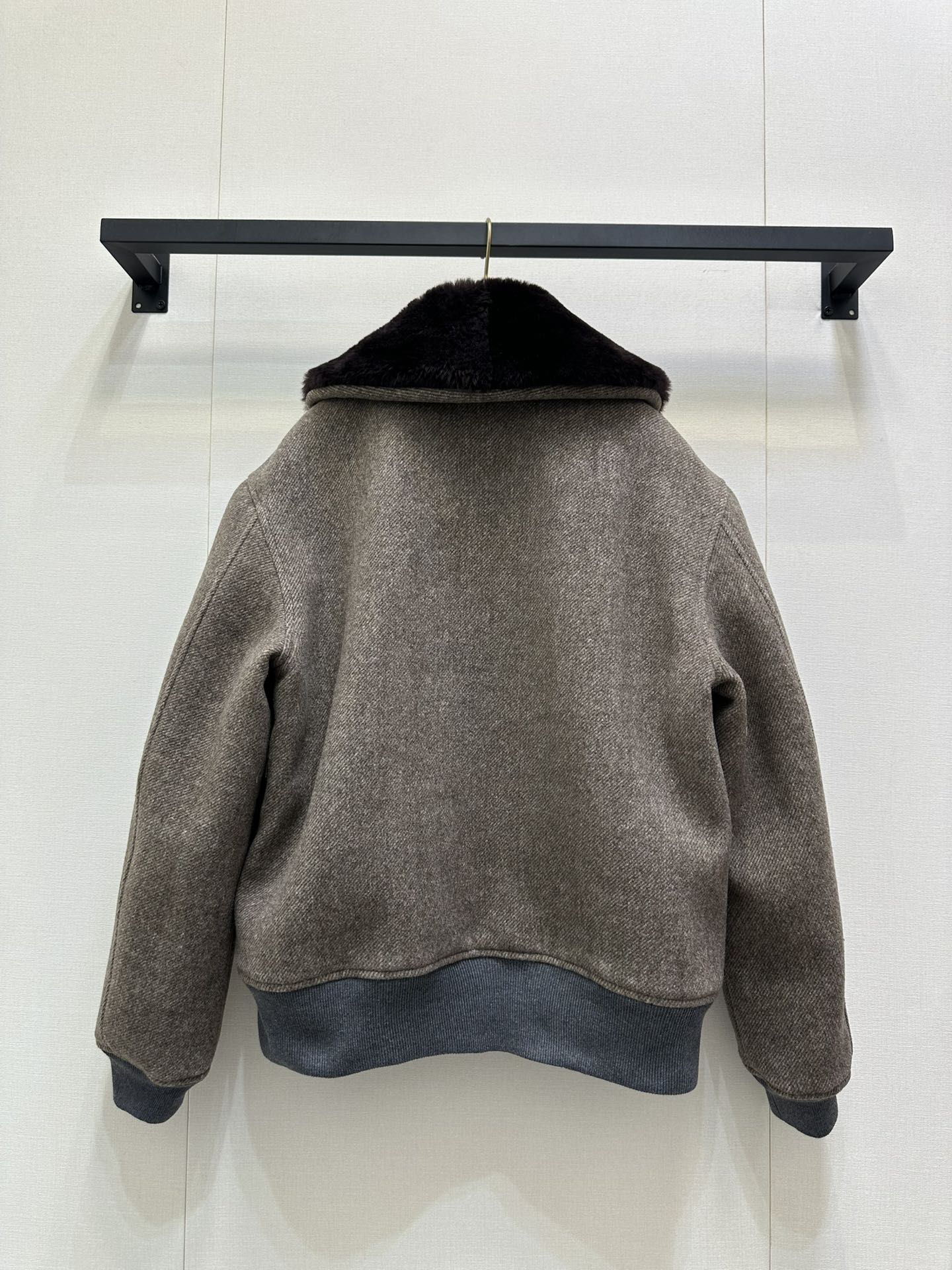 MiuMiu 미우미우 양모 카라 퀼팅 자켓 재킷 의류