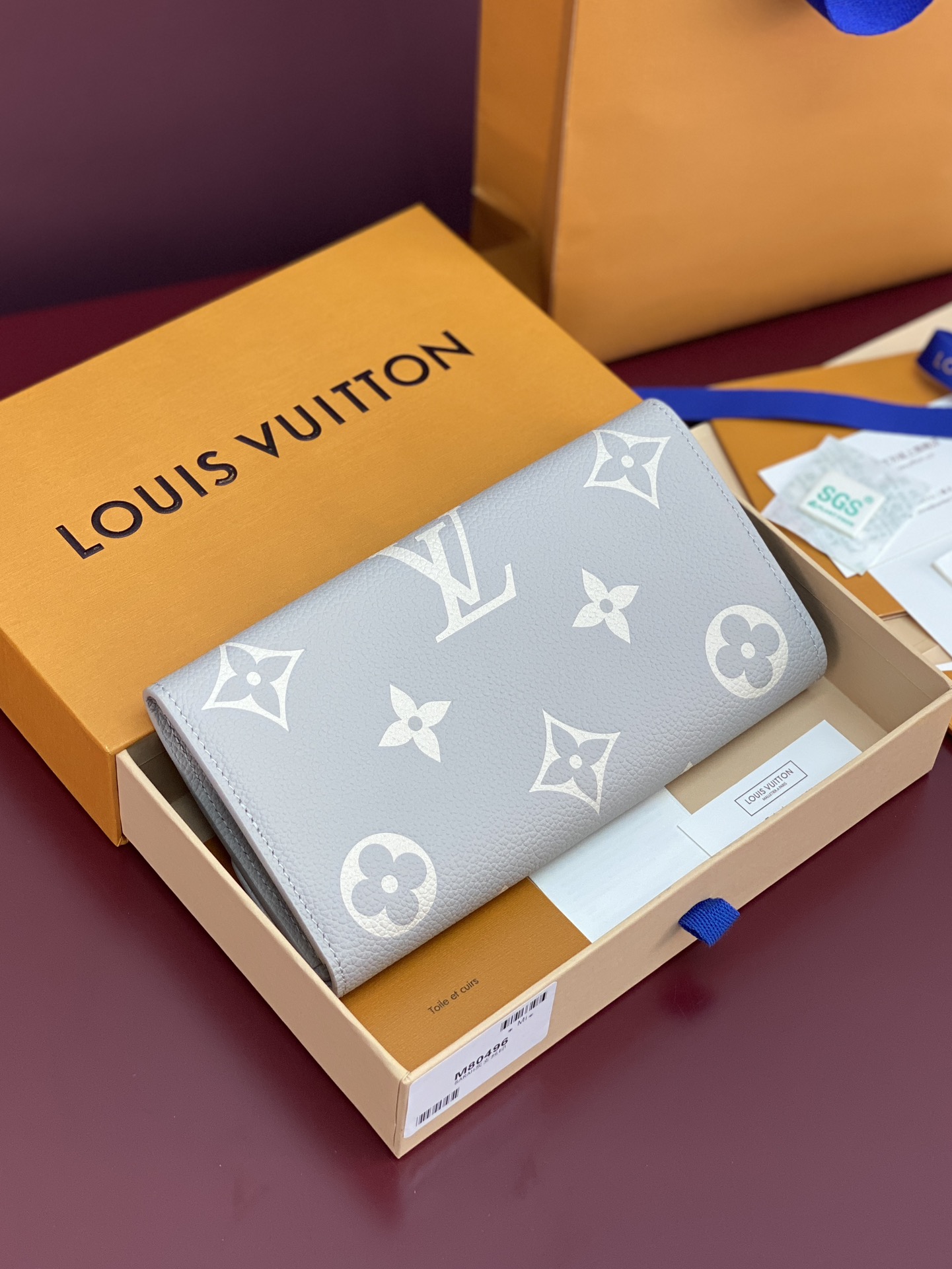 LV 루이비통 M80496 Sarah 지갑