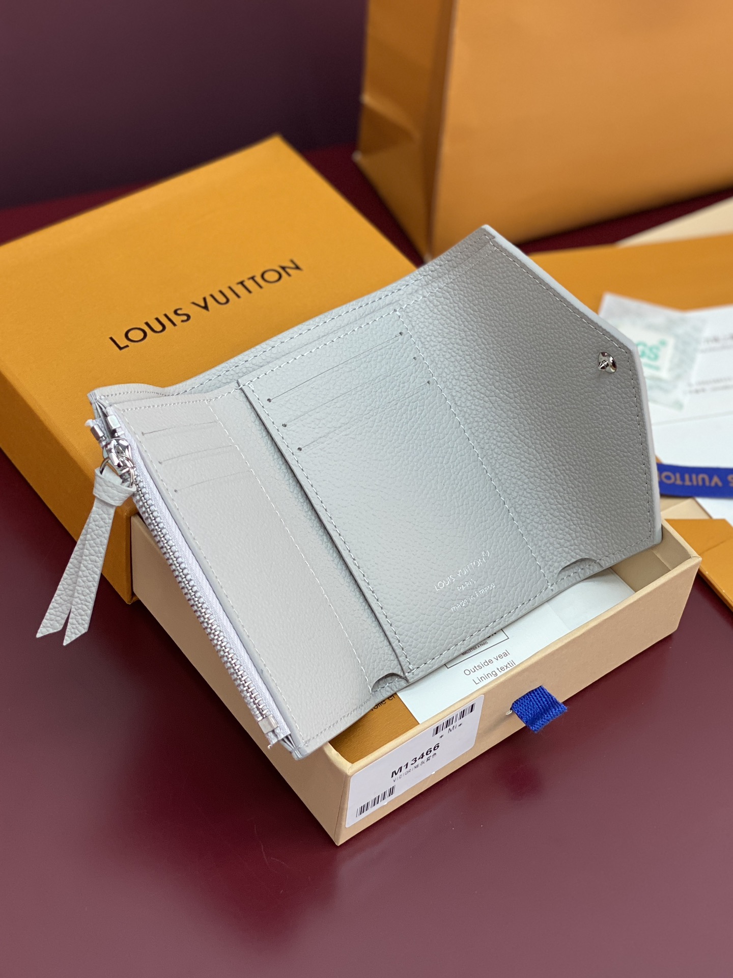 LV 루이비통 M13466 Victorine 지갑