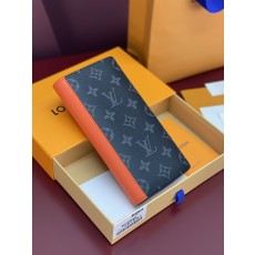 LV 루이비통 M25846 Brazza 지갑