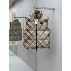 BURBERRY 버버리 체크 패턴 다운 베스트 패딩 조끼 의류