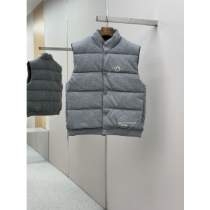 MONCLER 몽클레어 몽클레르 코튼 자수 장식 다운 패딩 베스트 조끼 의류