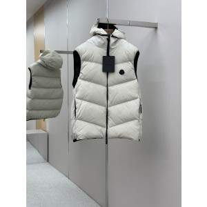 MONCLER 몽클레어 몽클레르 장식 후드 다운 베스트 패딩 조끼 의류