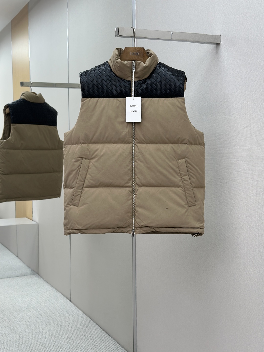 BV Bottega Veneta 다운 베스트 패딩 조끼 의류