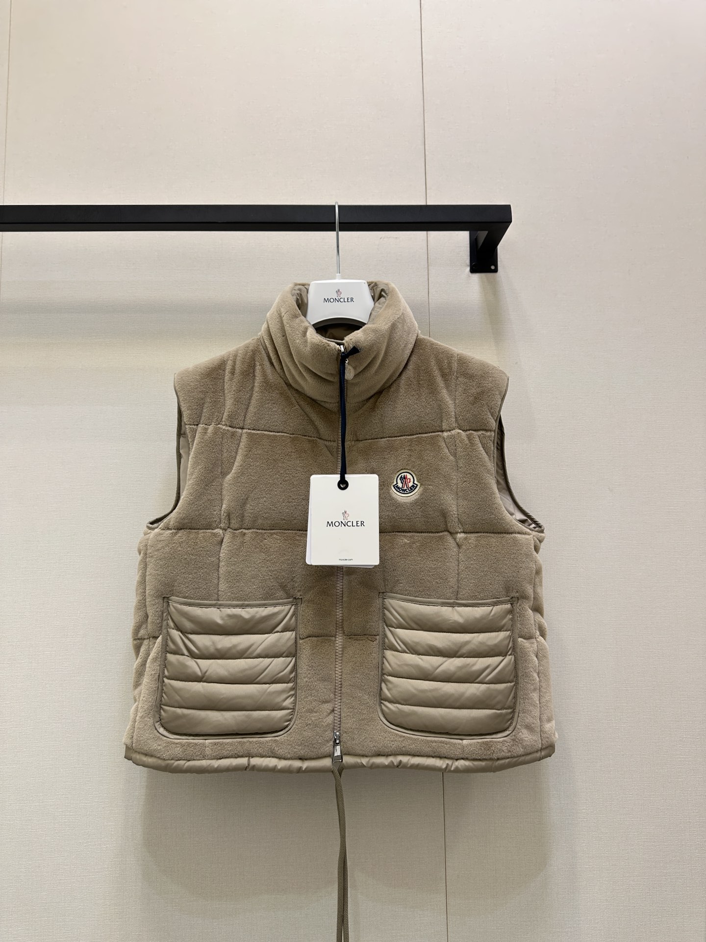 Moncler 몽클레어 몽클레르 벨벳 스트링 포켓 패딩 베스트 조끼 의류